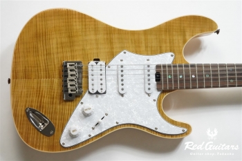 714-AE200 - Yellow Gold